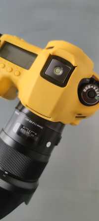 Заглушка  з рівнем у фотоапарат Canon Nikon