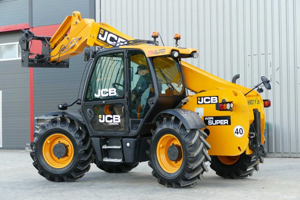 ładowarka teleskopowa jcb 531 70 agri super