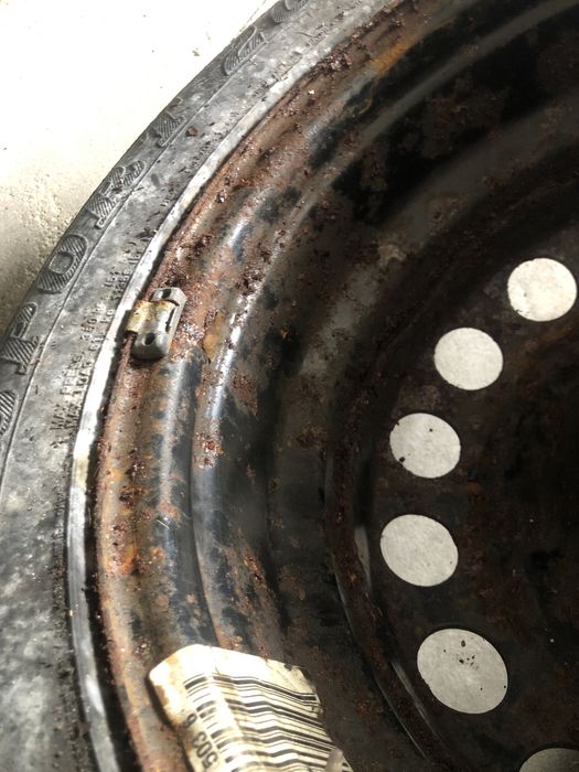 Zapas. Koło zapasowe do bagażnika. Stan jak na zdjeciach