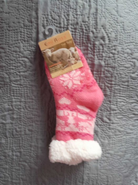 Ciepłe skarpety z abs Nowe