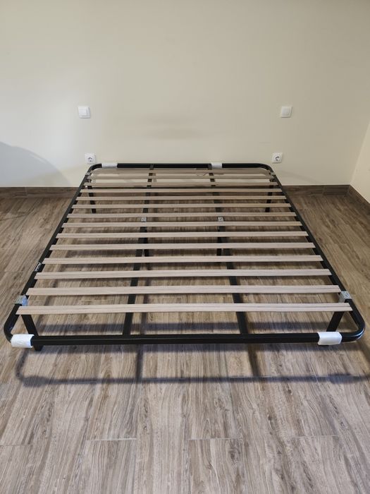 Cama + colchão 200x160