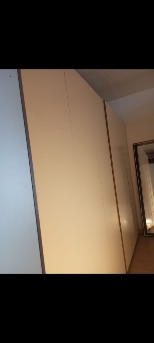 Roupeiros de Alta Qualidade em Laminado Branco
