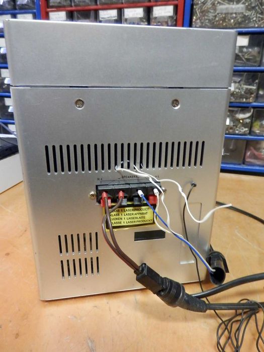 Sprzedam wieżę AEG ALC bez kolumn i pilota