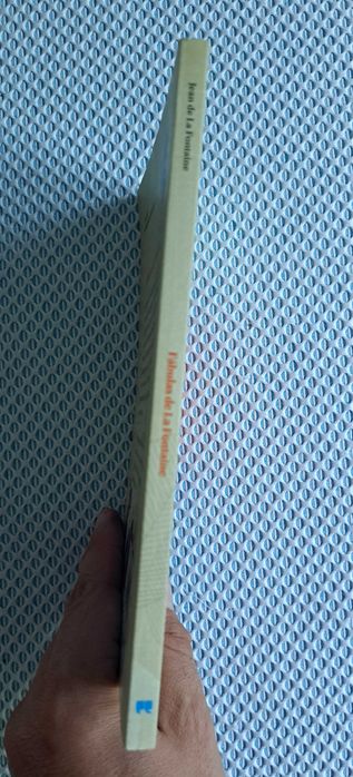 Livro - Fábulas de La Fontaine - de La Fontaine - Novo!