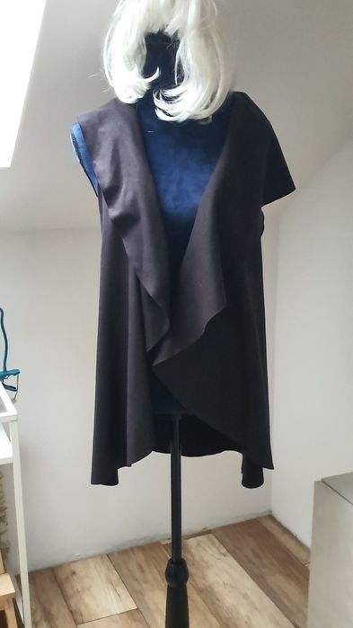 Narzutka, bezrękawnik Taffi