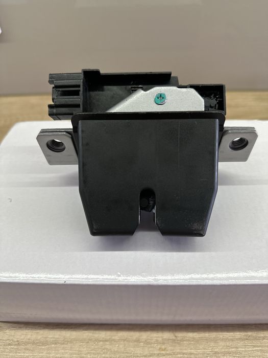 Ford Edge 2015-2024 замок капота оригінал кришки багажника електро