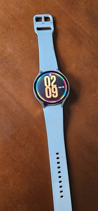 Samsung Galaxy Watch6 SM-R945 LTE 44mm Srebrny