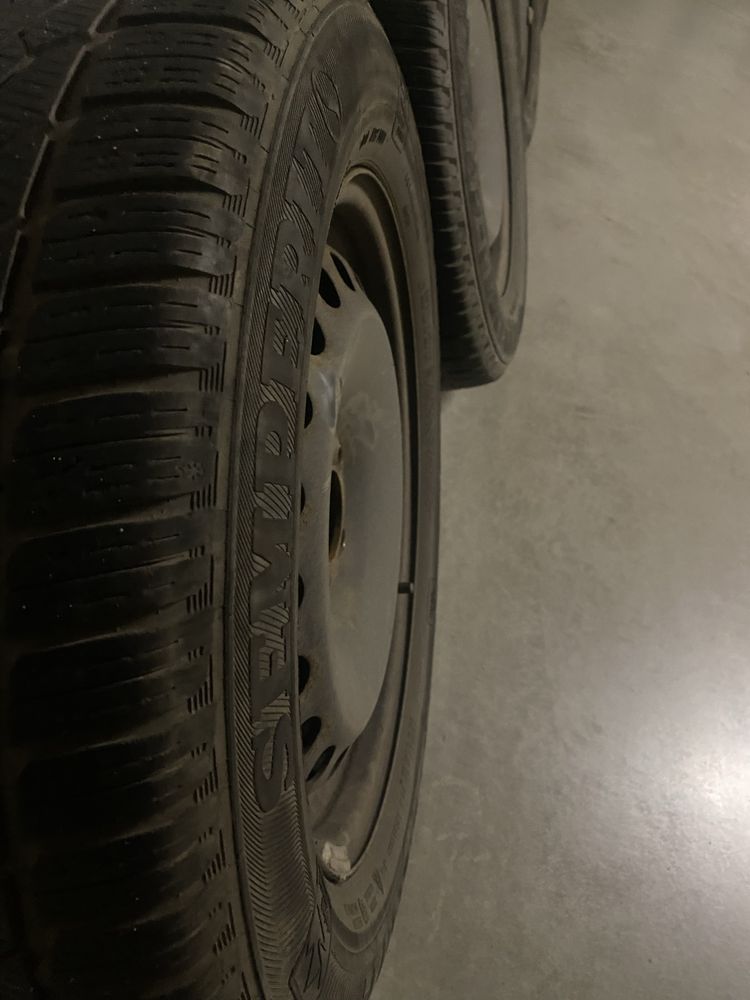 Opony plus felgi 215/60/r16