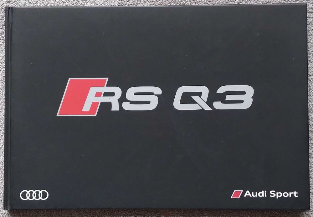 Prospekt AUDI RS Q3 oprawa twarda rok 2016