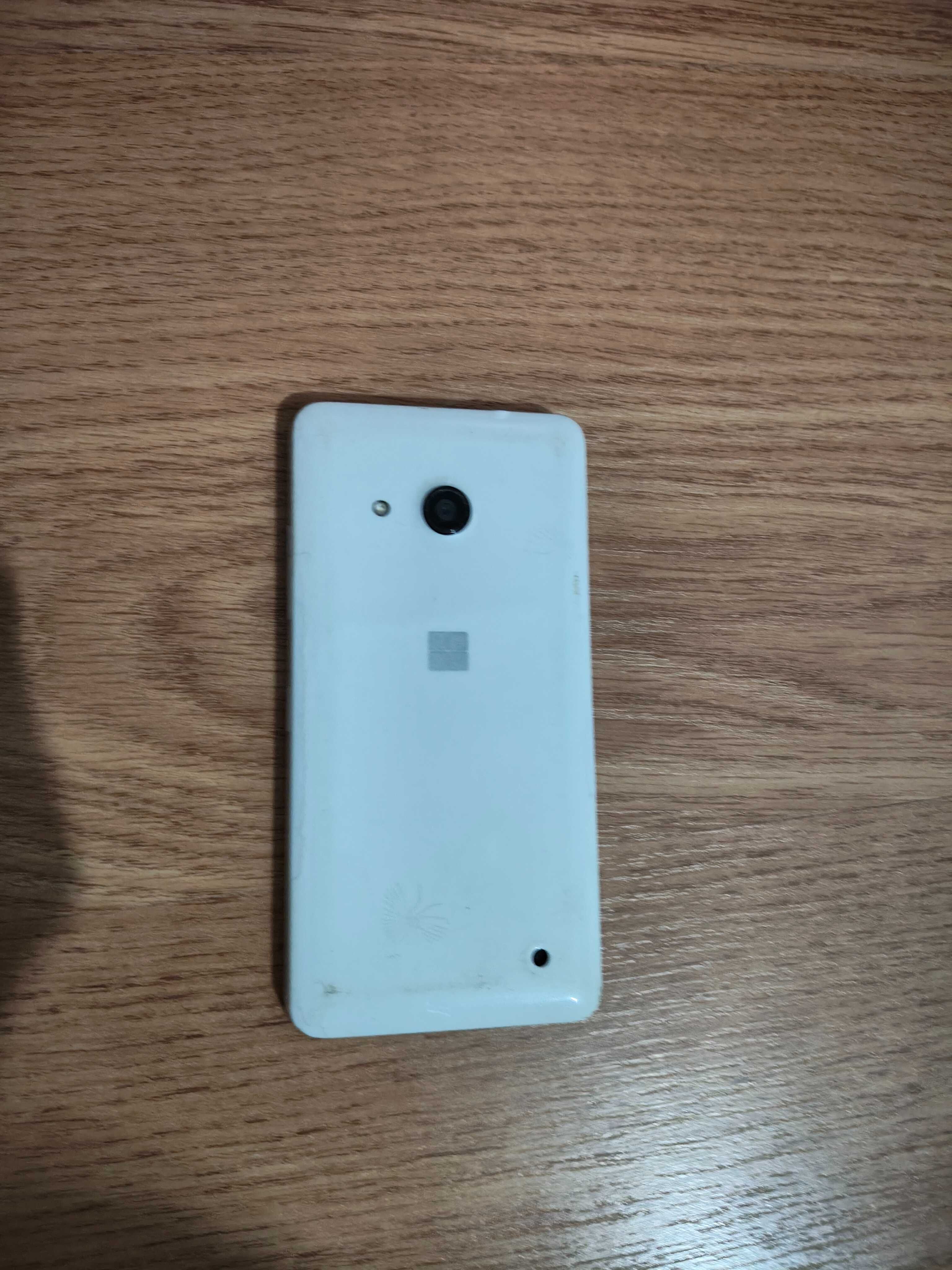Telemóvel Microsoft em excelente condições!