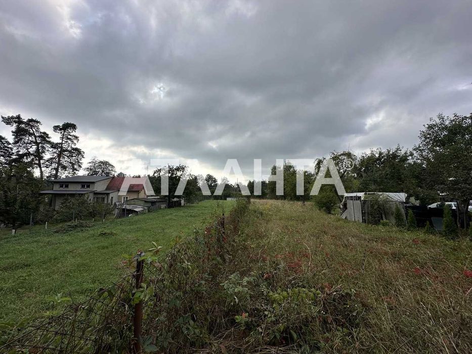 Продаж земельної ділянки в Брюховичах по вул. Соснова поляна 4