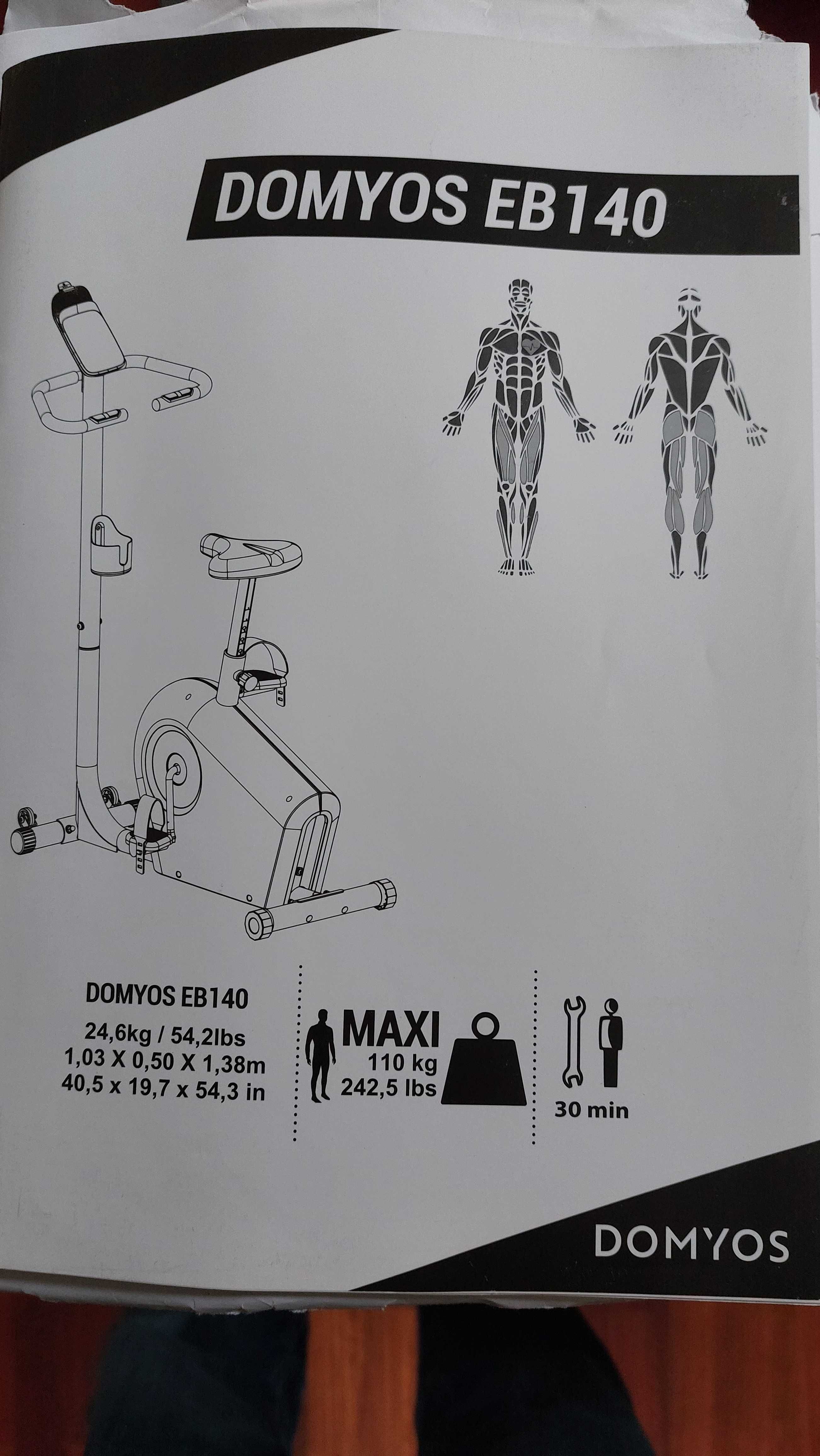 Bicicleta estática DOMYOS EB 140 impecável. Tapete e Selim almofadado