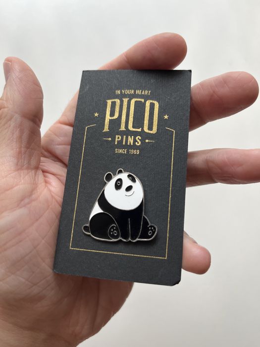 Значки, піни PICO Pins стікери: Багз Банні та Весела панда