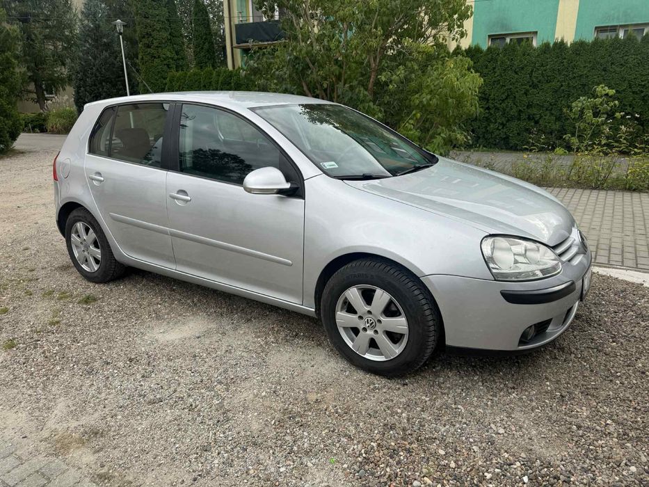 Volkswagen Golf V 1.6 MPI + LPG 102km 2007r