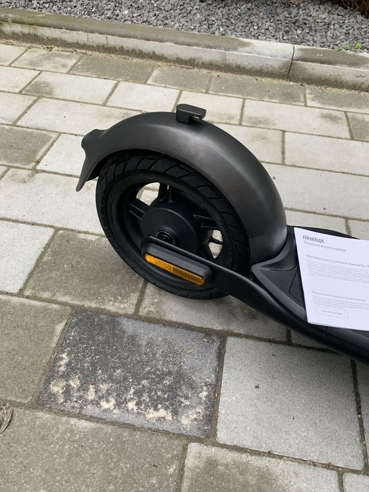 Елетросамокат ninebot f30