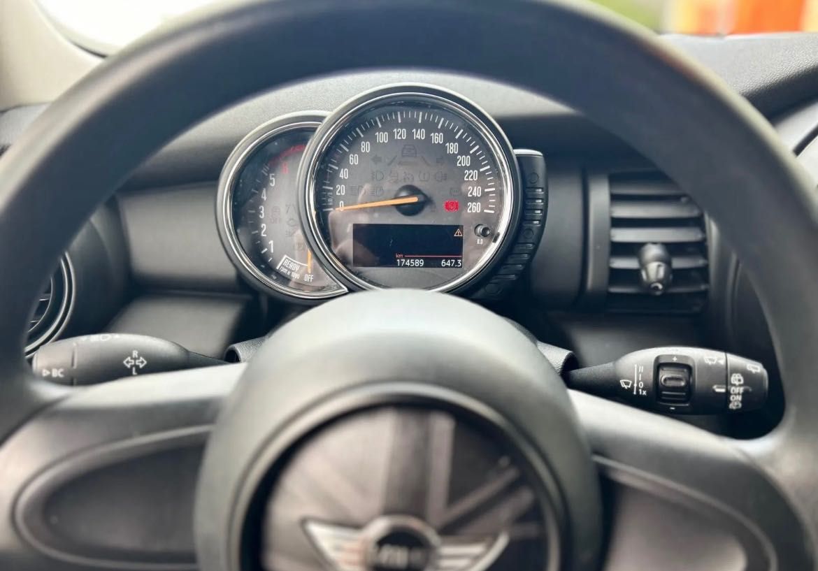 MINI ONE D - Coupé