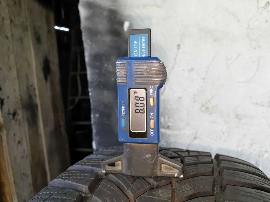 Cztery Opony zimowe 195/45R16 Goodyear UltraGrip Performance+ 8,7mm