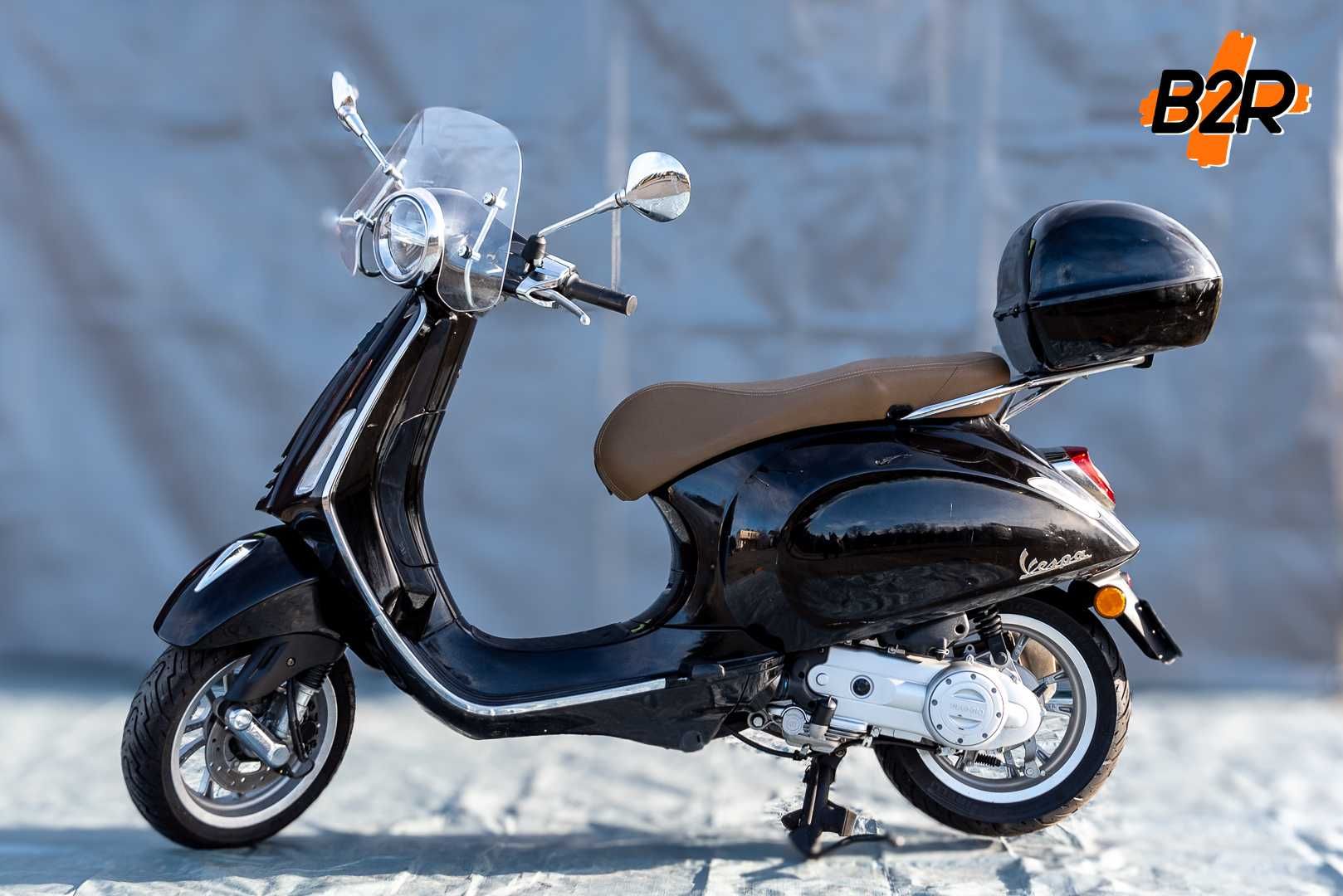 Vespa Primavera 50, 2020 rok, niski przebieg.