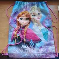 Plecak worek Elsa i Anna. Kraina Lodu. Frozen