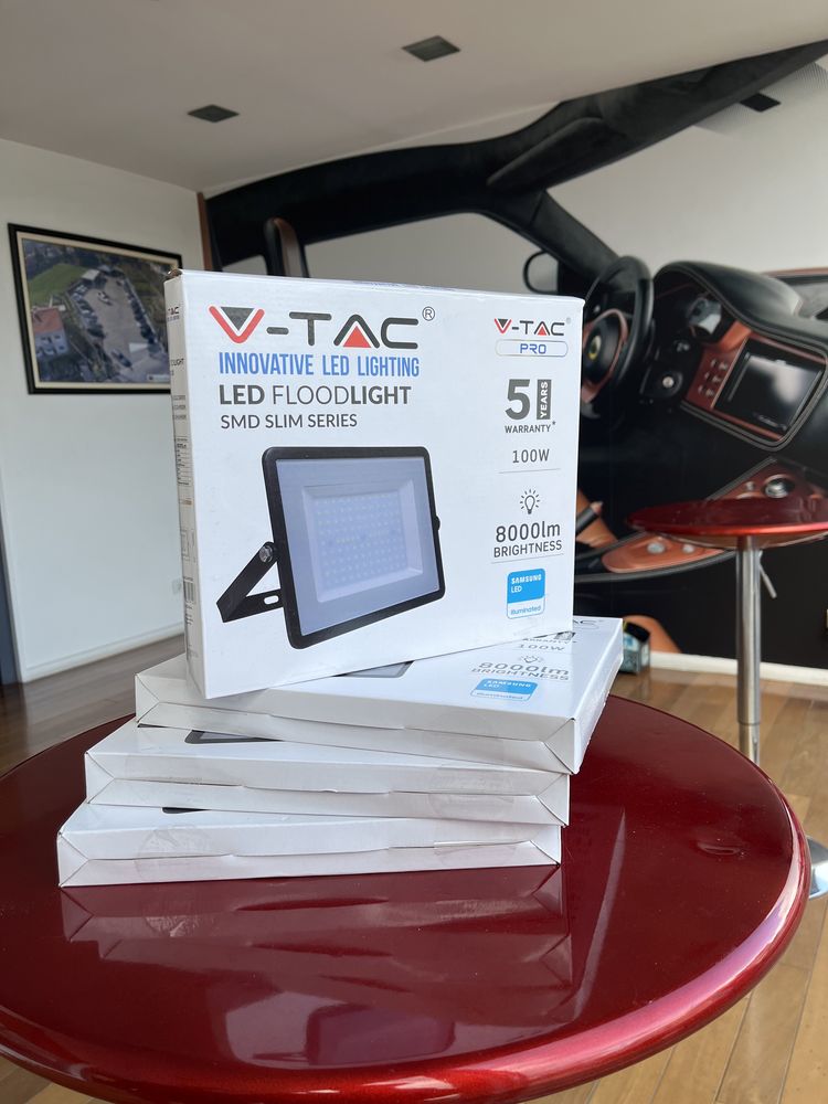 Foco led v-tac pro ainda com garantia novos