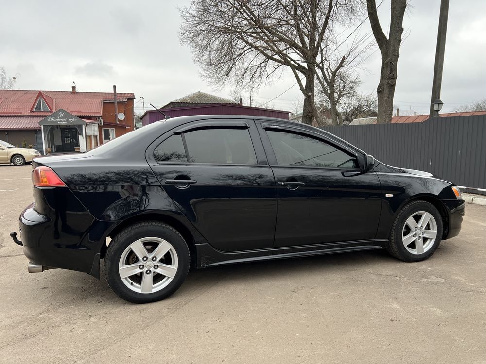 Mitsubishi Lancer X 2007 2.0i (154к.с)