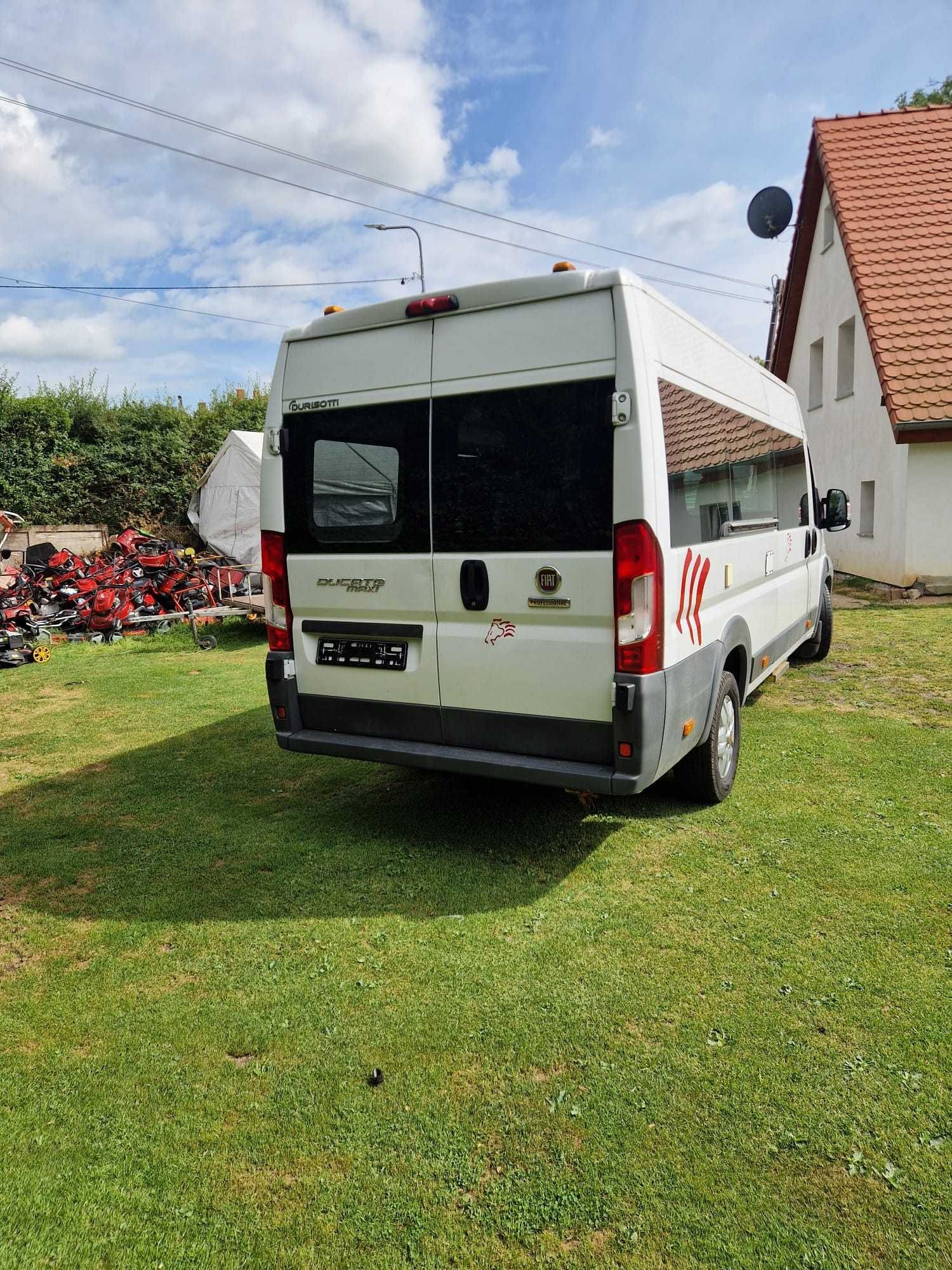 Samochód Fiat Ducato bus kamper  2015