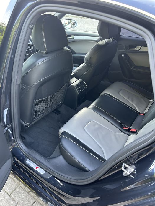 Audi a4 b8 sline 3.0 tdi quattro stronic