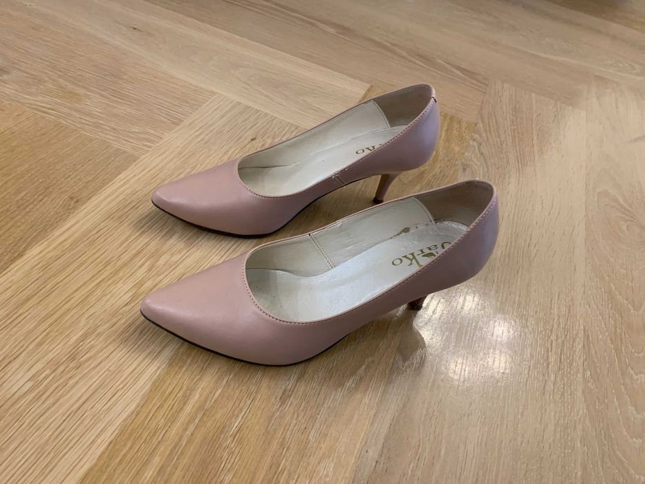 Szpilki damskie skórzane pudrowy róż