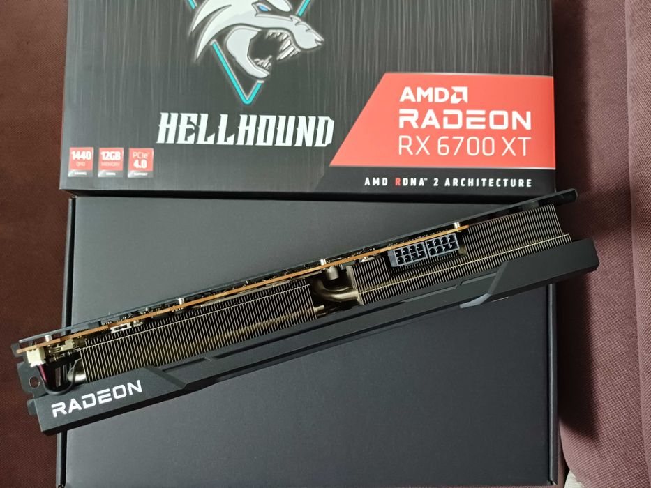 RX 6700XT Hellhound