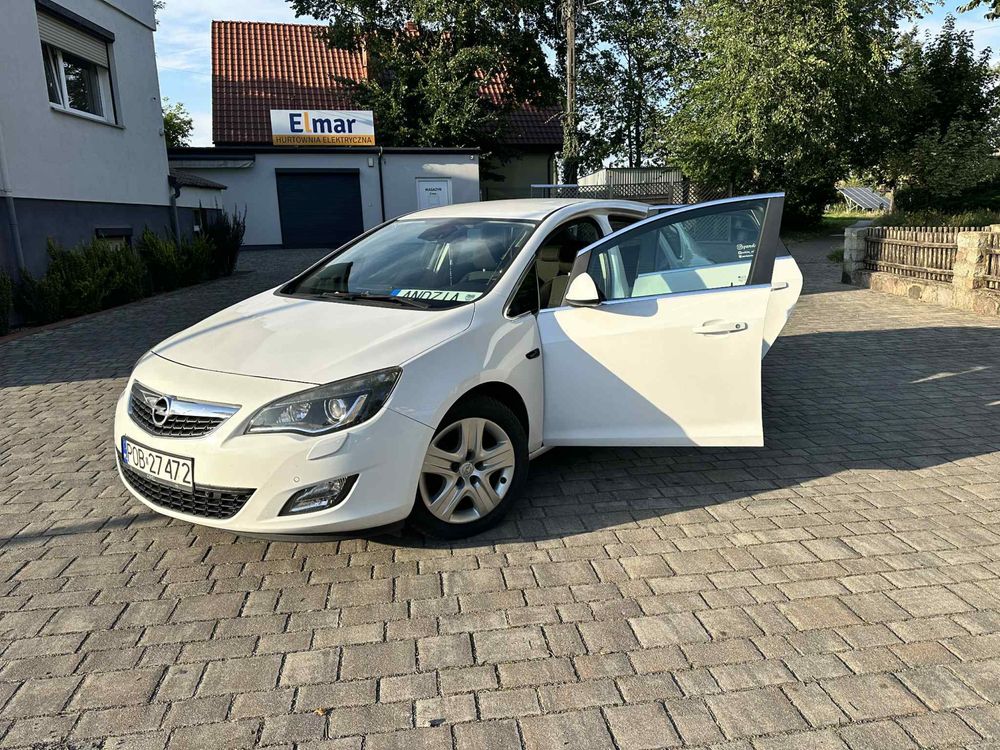 Opel Astra J 2.0 CDTI 160KM Zadbana! Bez wkładu!