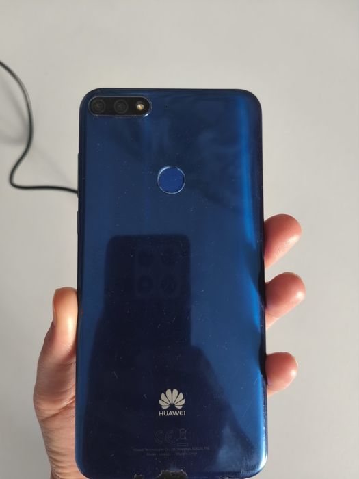 Продам телефон Huawei Y7 Prime