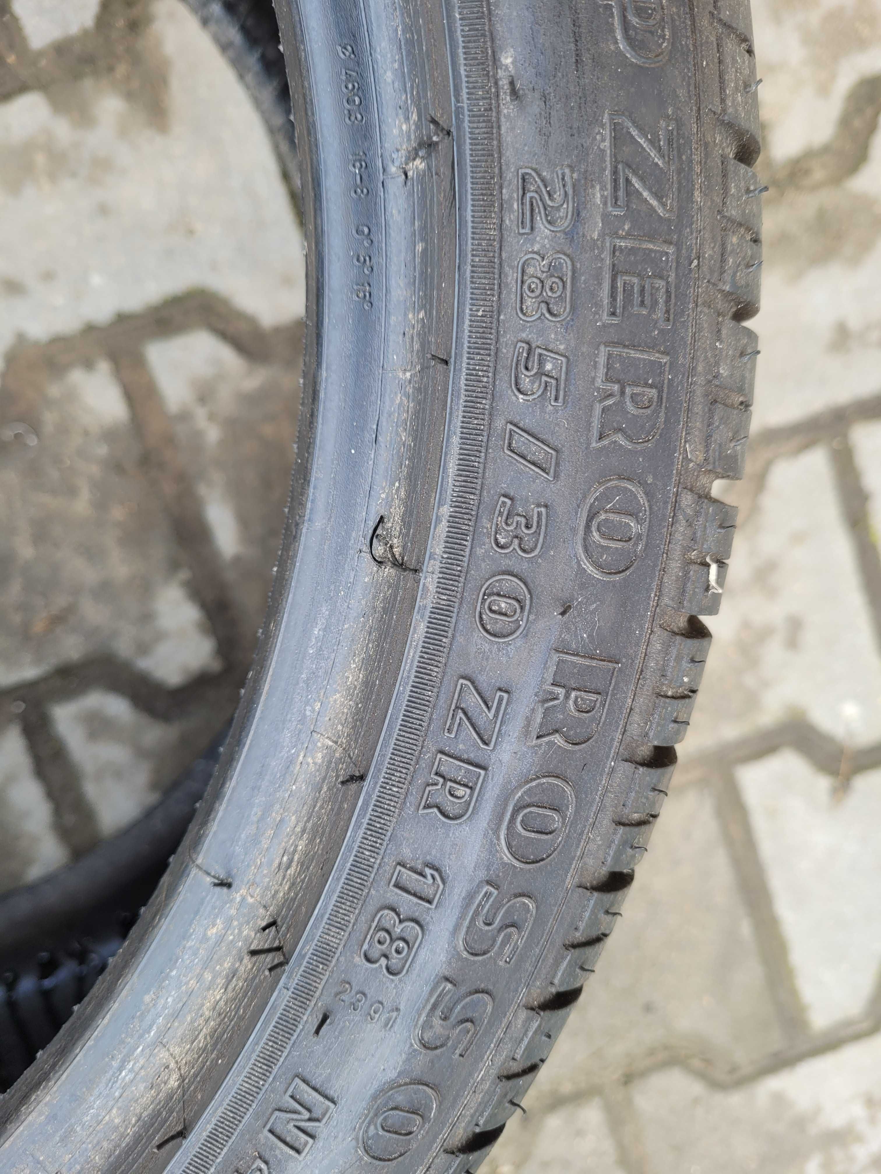 Opony 2szt Pirelli 285/30 R 18