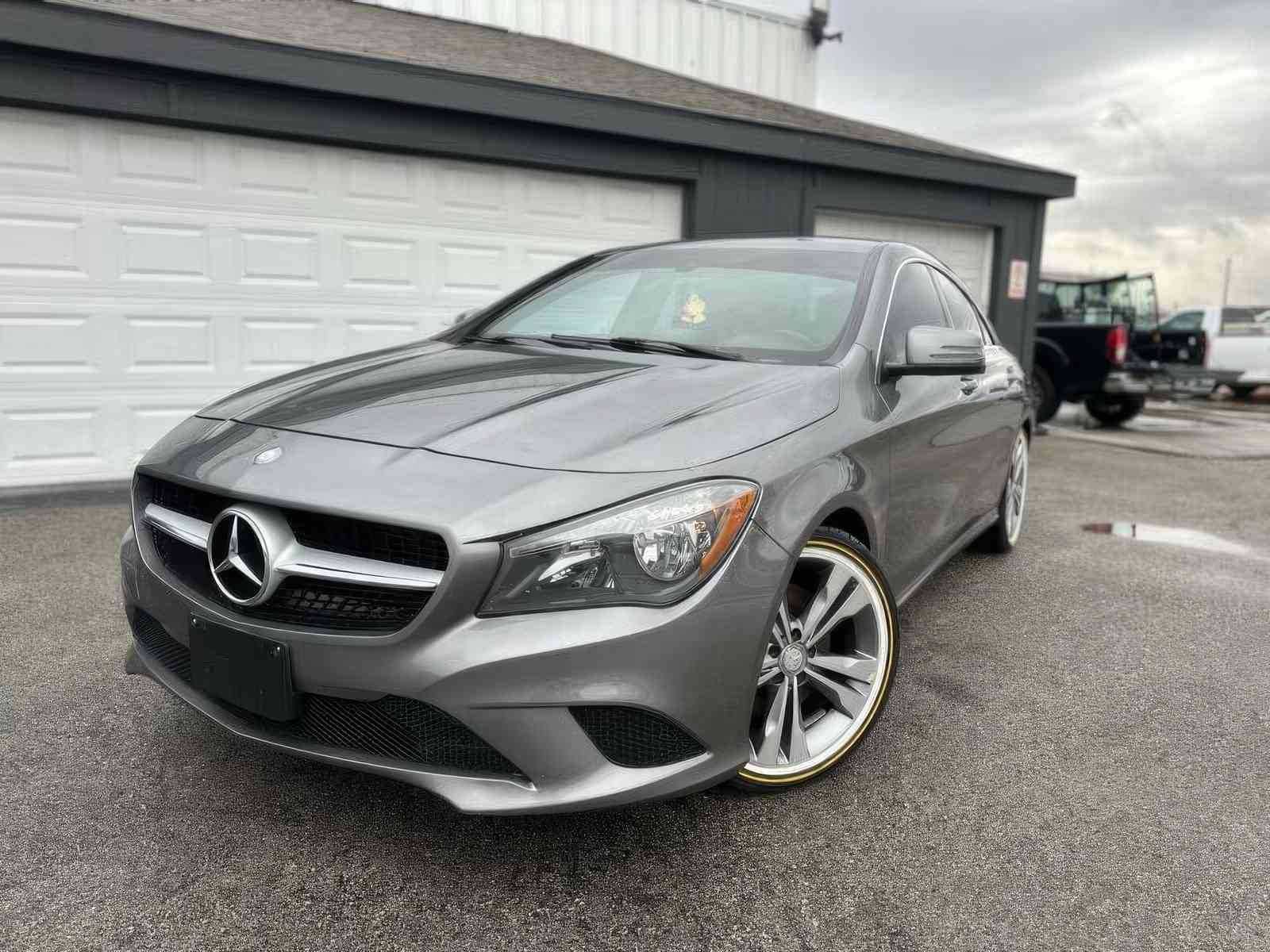 2015 Mercedes-Benz CLA