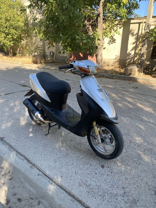 Продам мопед скутер