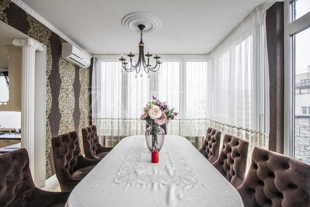 Продажа 3к квартиры,  ул Владимира Наумовича, Академгородок, Святошино