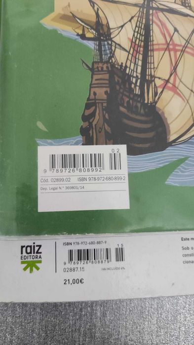 Manual e CA de História 8