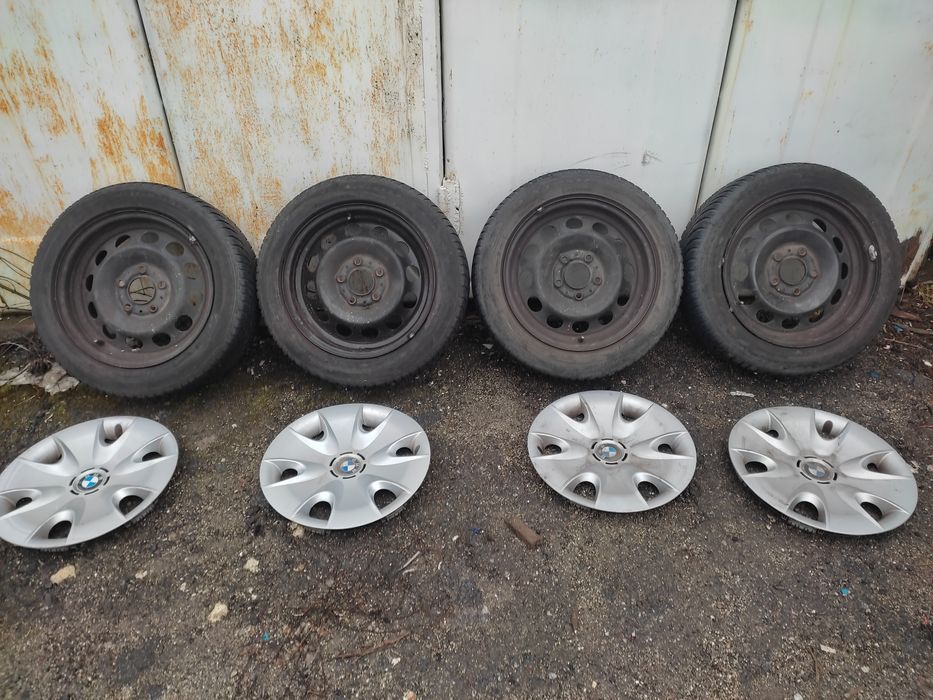 Колеса Шини з дисками і ковпаками з БМВ