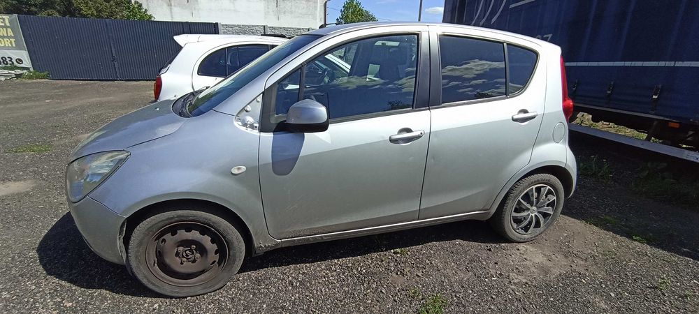 błotnik przód przedni opel agila b lak zccb