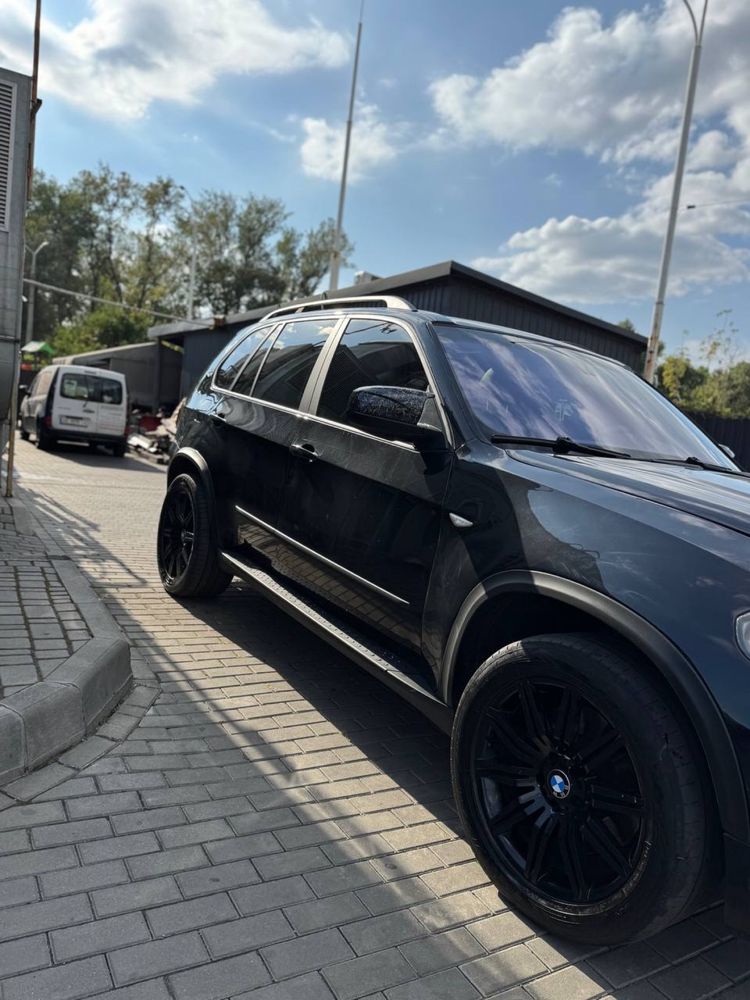 Продам бмв х5 4.8 мотор