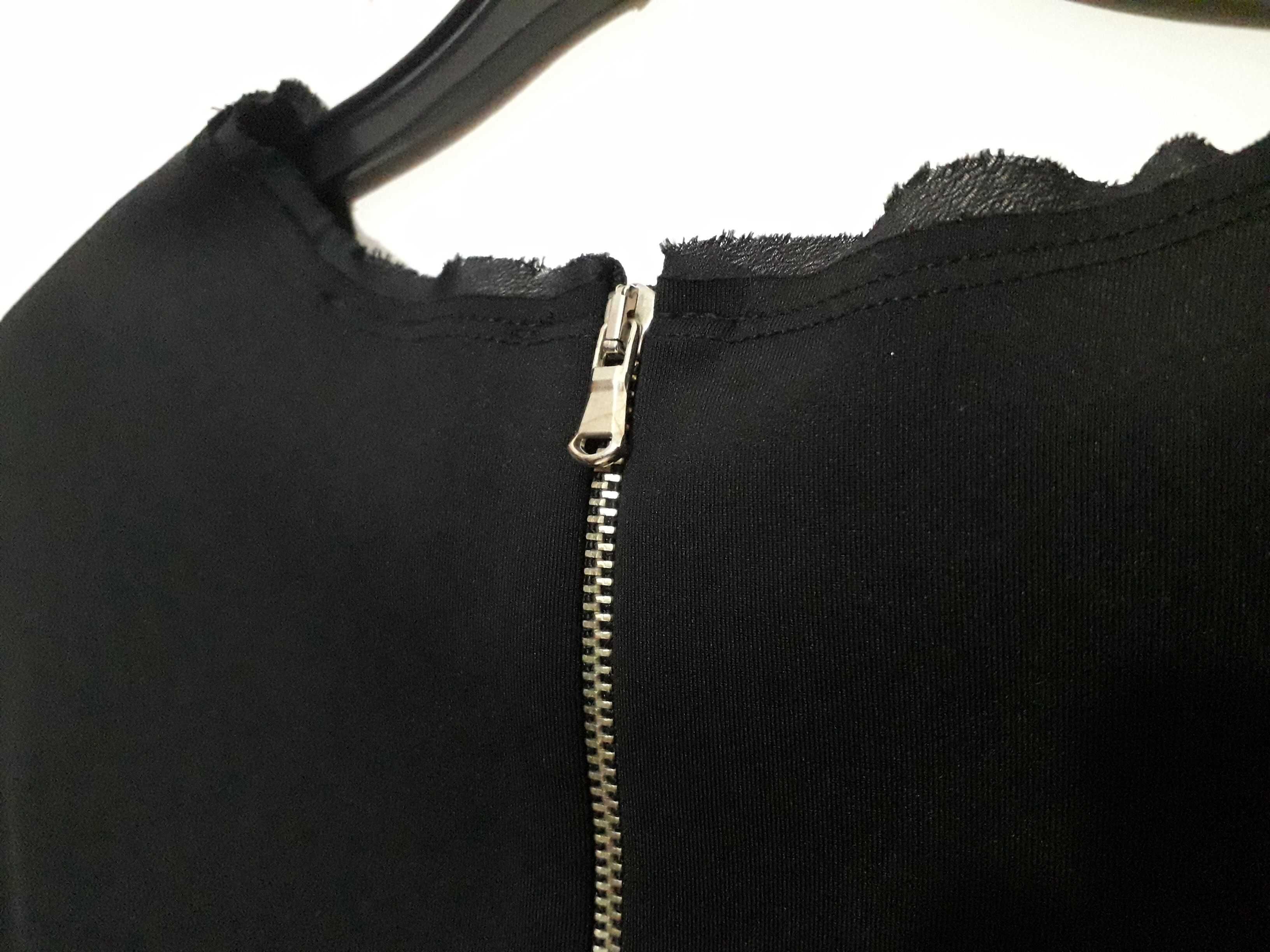 Top preto ajustado efeito "neopreno" Zara Tam M (Novo)