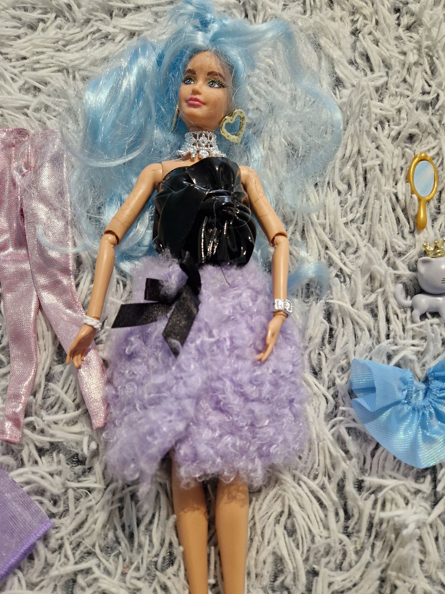 Barbie Extra Lalka Deluxe i Ubranka