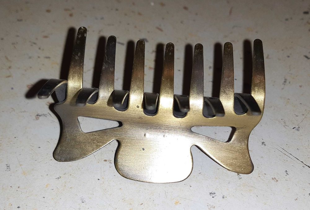 Metalowa klamra do włosów