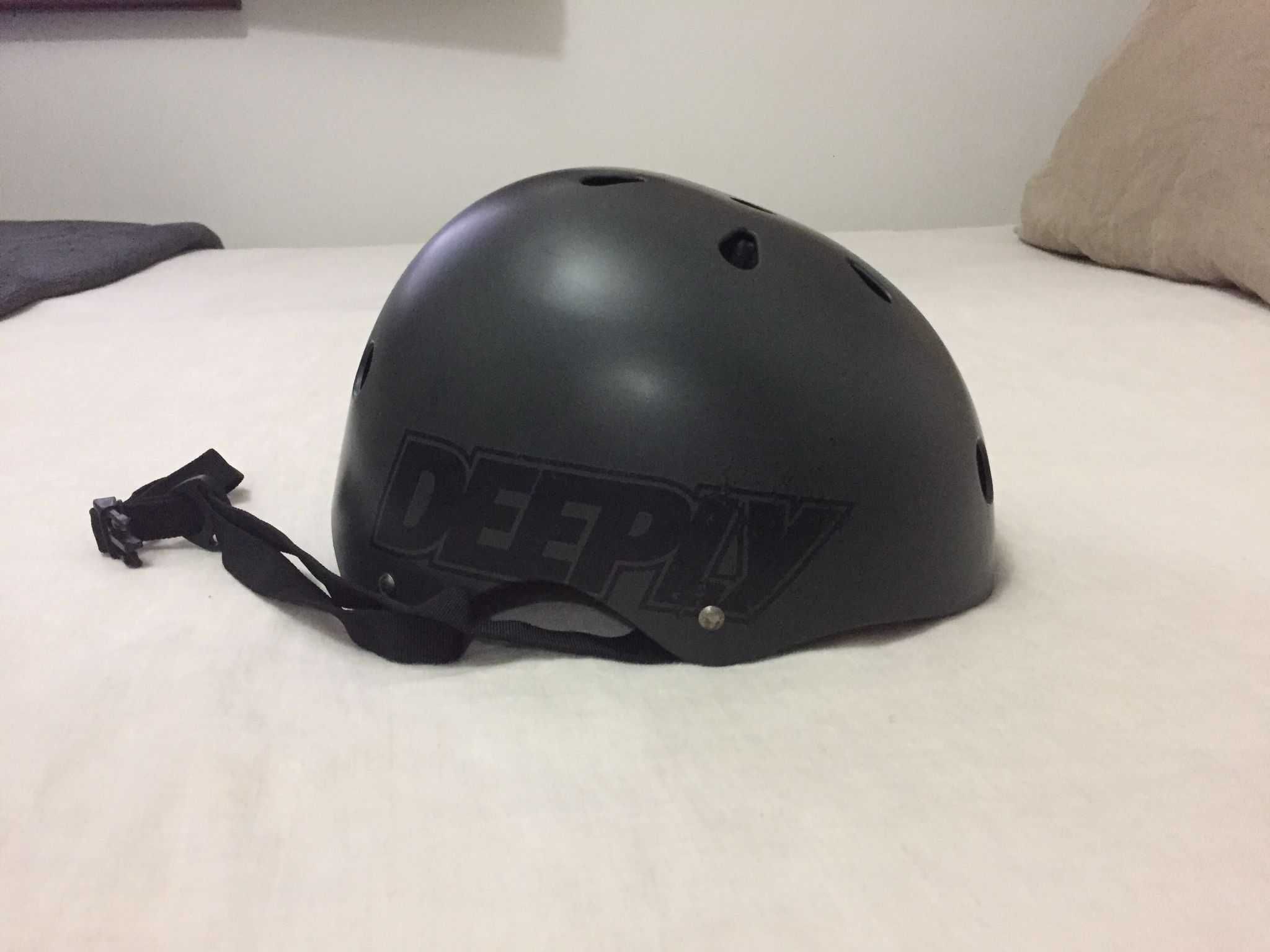 Capacete Deeply Preto