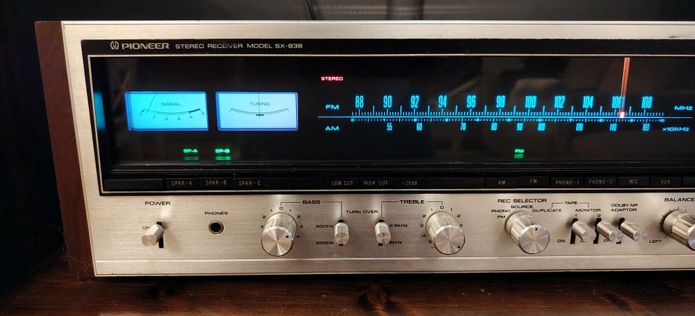 Amplituner PIONEER SX-838 hi-fi stereo. Vintage