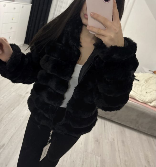 Kurtka futerko czarne (M)