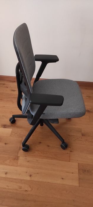 Cadeira escritório ergonómica ACTIU