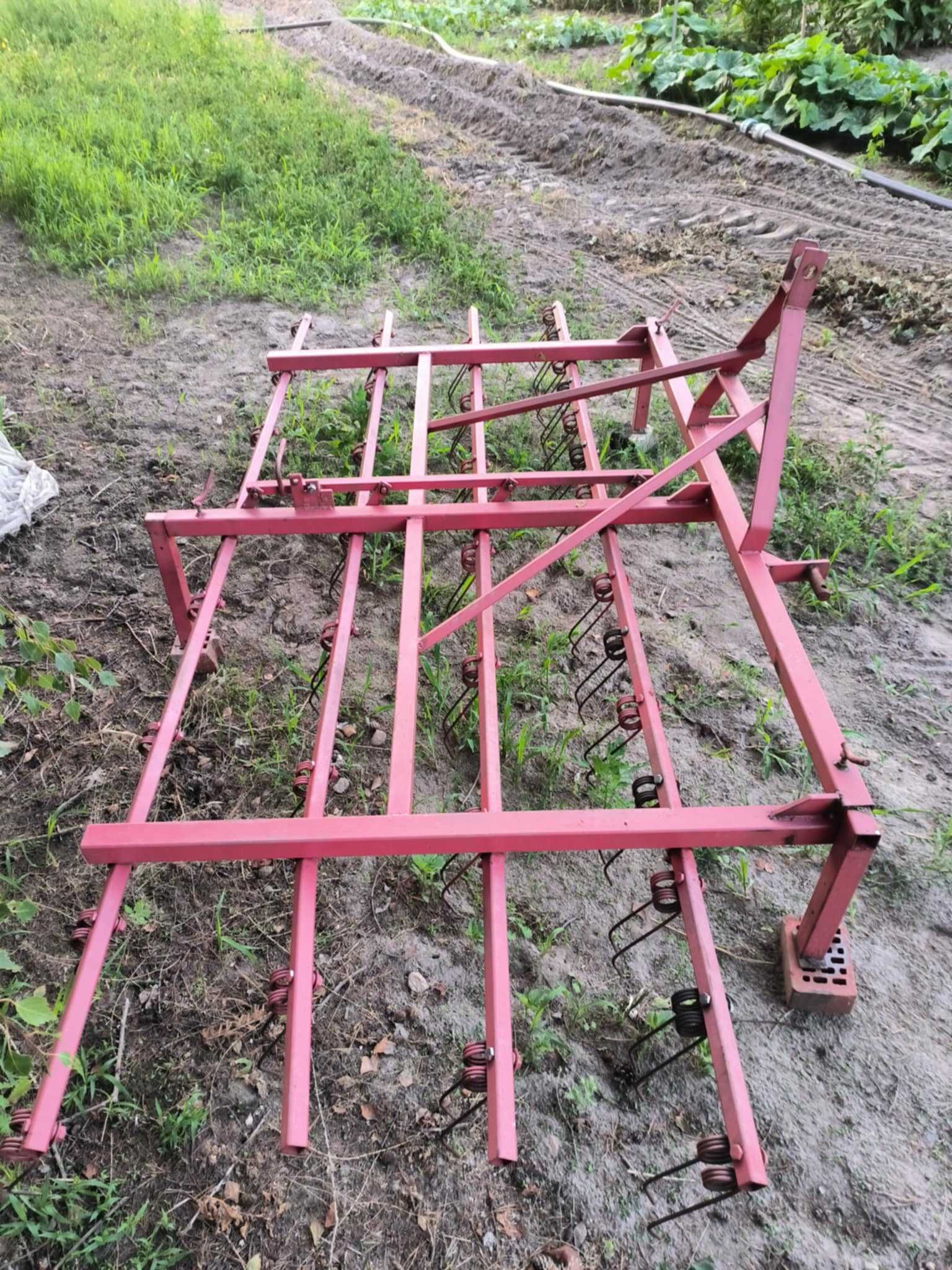 Agregat do pielęgnacji truskawek
