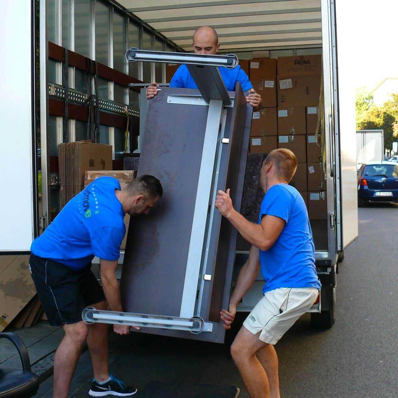 Przeprowadzki od A do Z | Transport Toruń Kraj | Opróżnianie Mieszkań