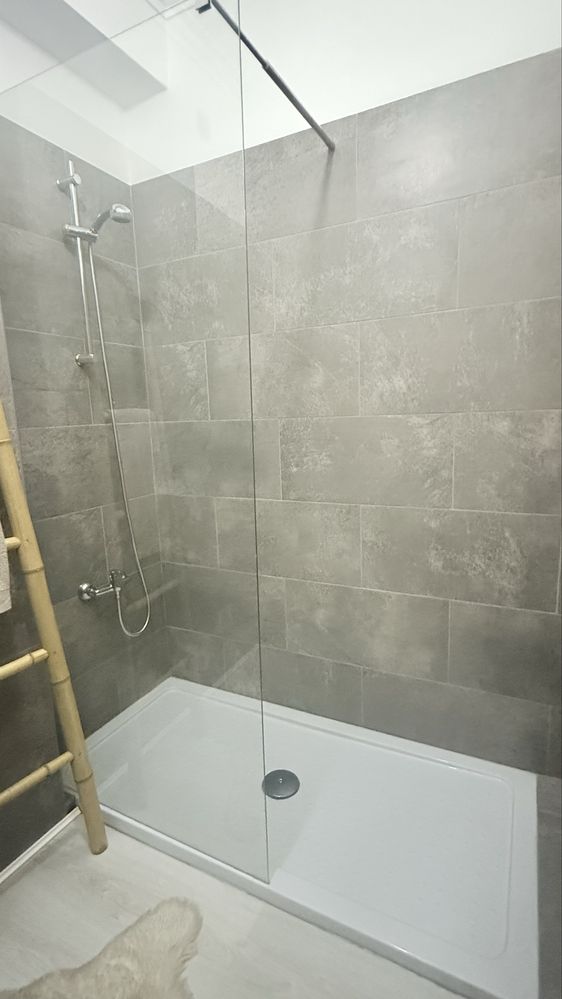 Apartamento t2 suite, com terraço louge  e um lugar parqueamento
