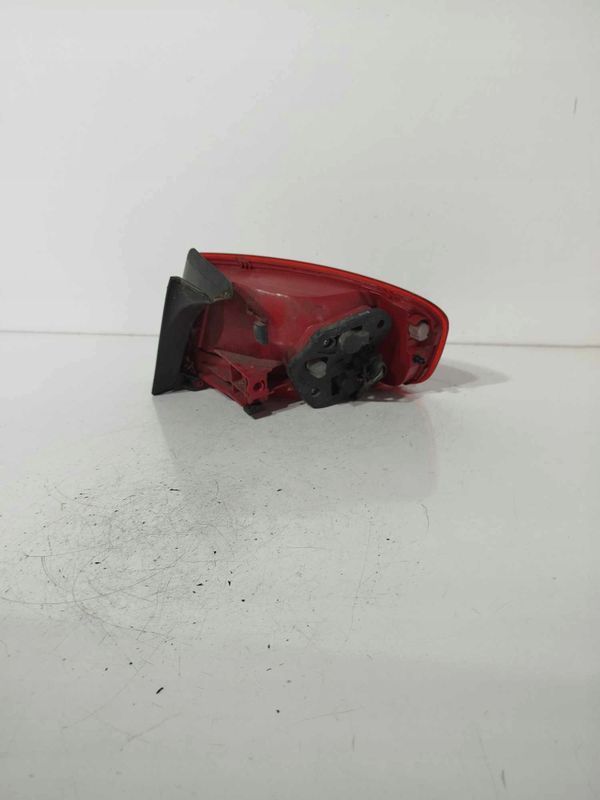Lampa Lewa Tylna Tył Audi A4 B8 Sedan 08-13